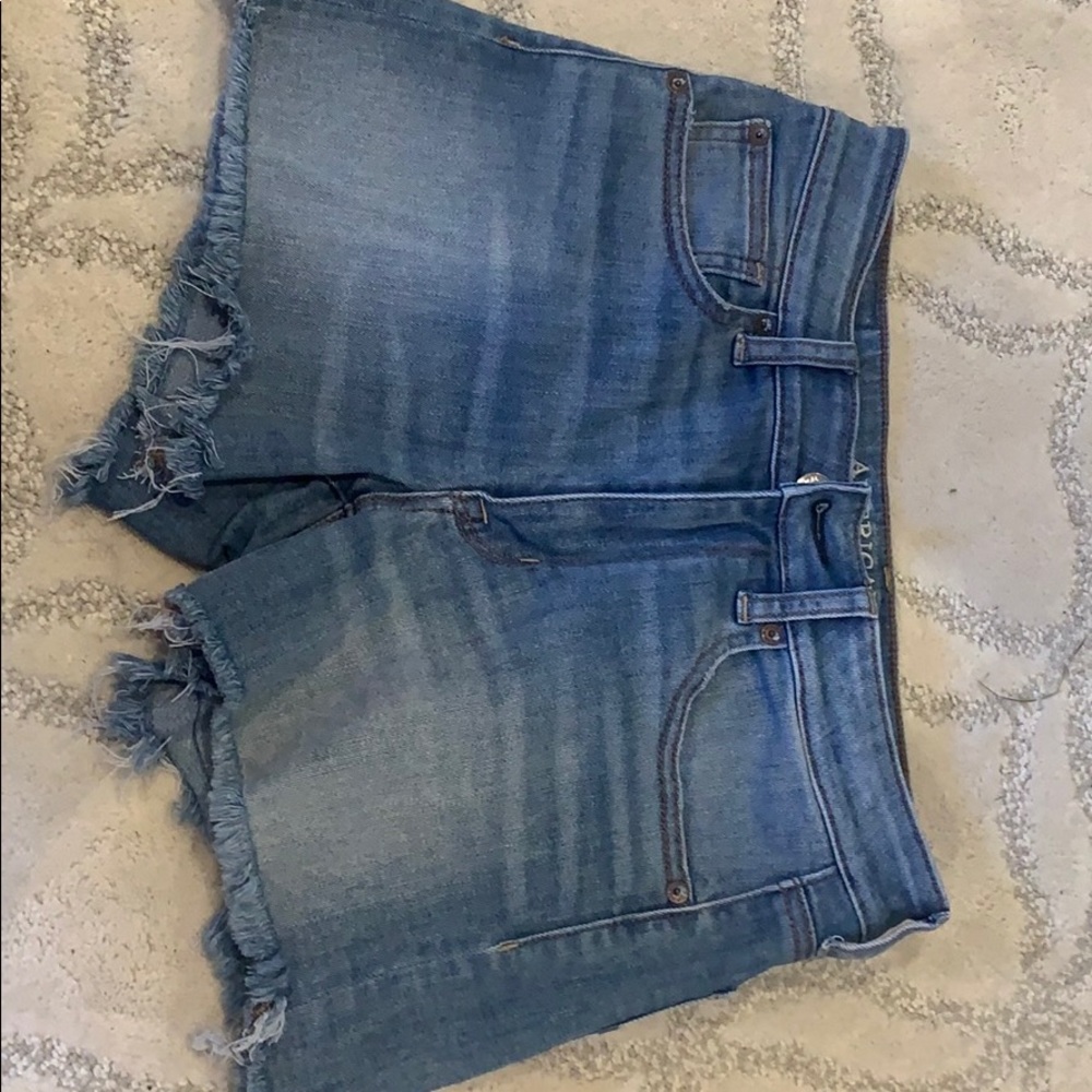 American Eagle stretchy Jean shorts